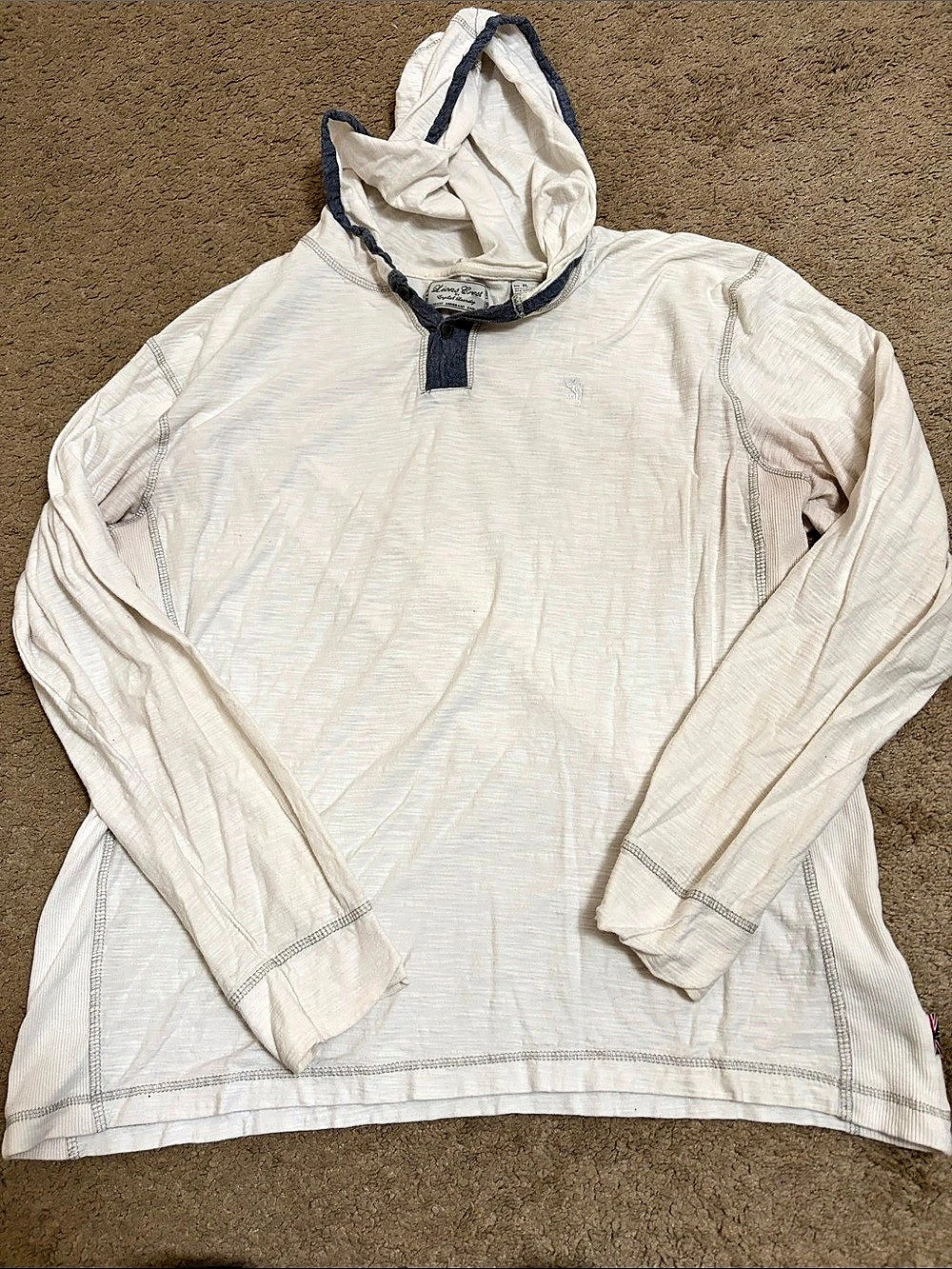 Hooded tshirt in White